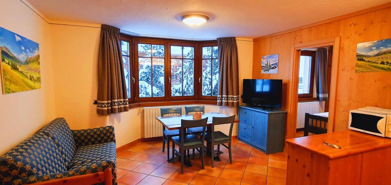 Residence Bait da Mott Livigno Extérieur photo