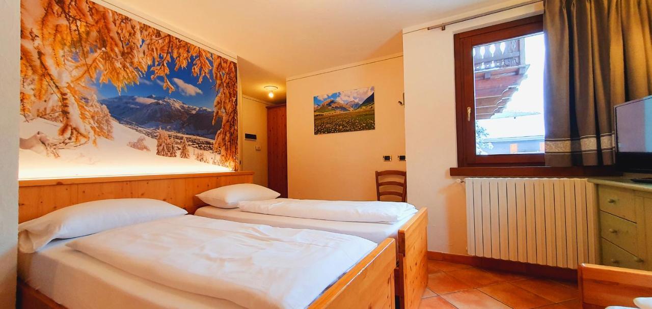 Residence Bait da Mott Livigno Extérieur photo