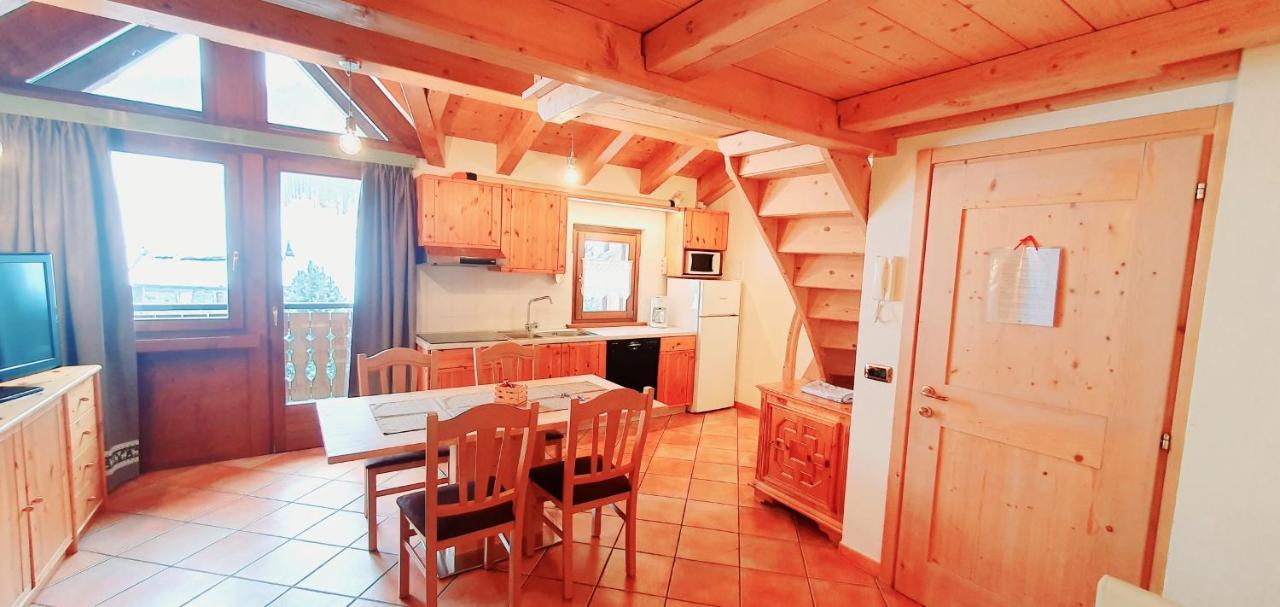 Residence Bait da Mott Livigno Extérieur photo