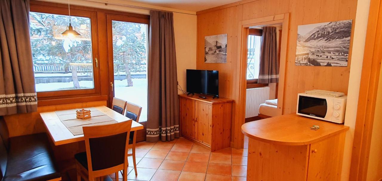 Residence Bait da Mott Livigno Extérieur photo
