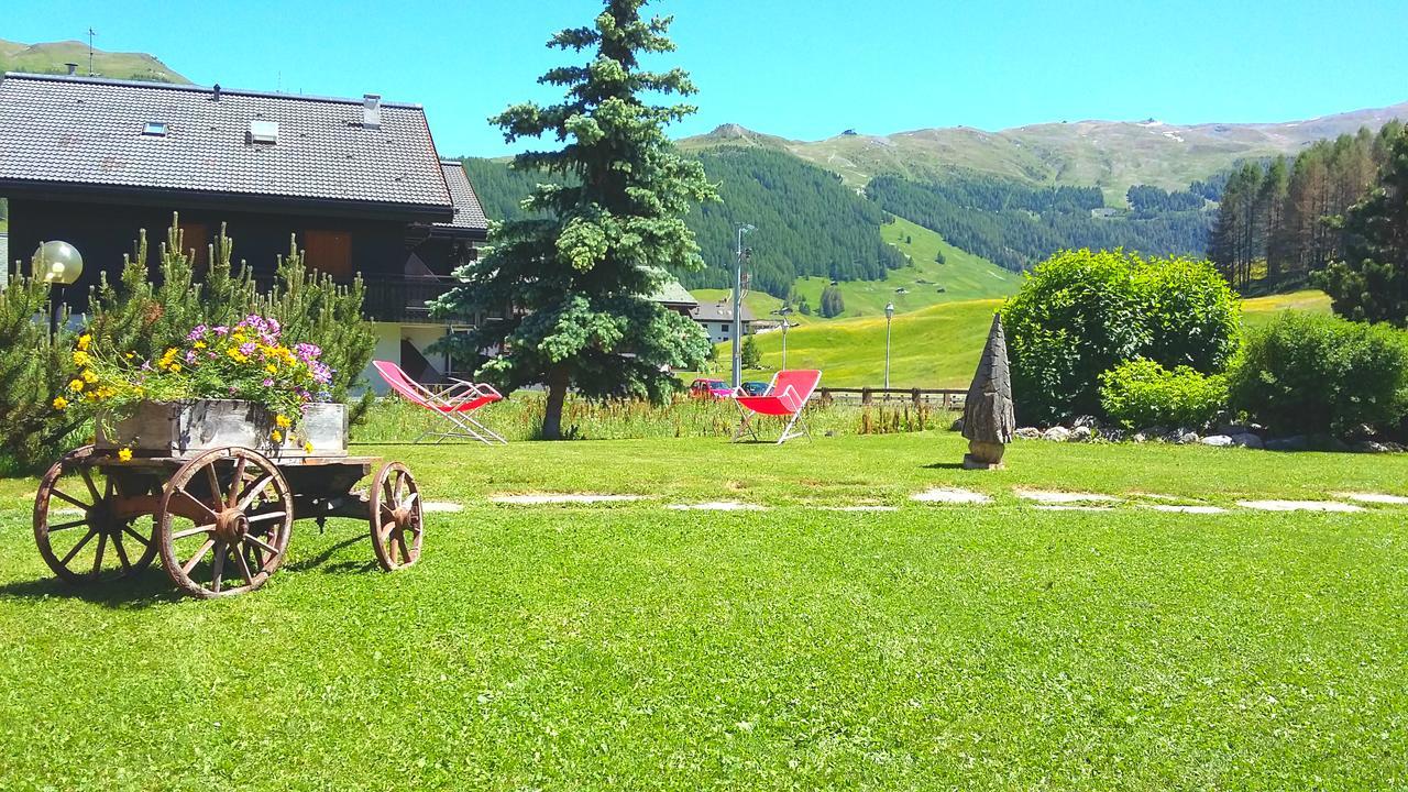 Residence Bait da Mott Livigno Extérieur photo