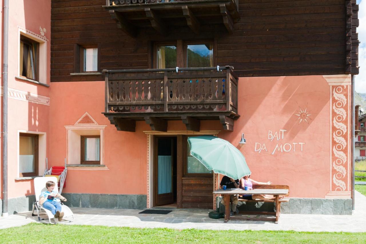 Residence Bait da Mott Livigno Extérieur photo